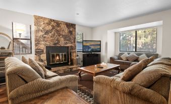 Summit X-Ross Roads Condo