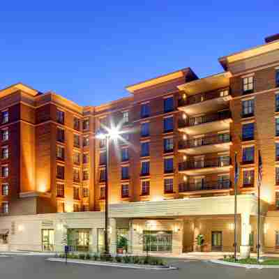 Hampton Inn & Suites Baton Rouge Downtown Hotel Exterior