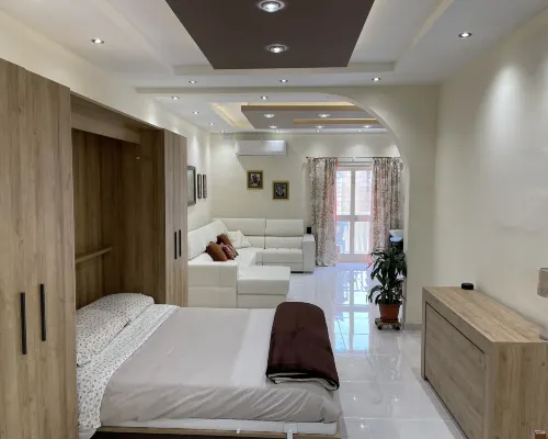 Sunrise Apt Near Beach Smarttv & Netflix Ξενοδοχεία στην πόλη Birzebbuga