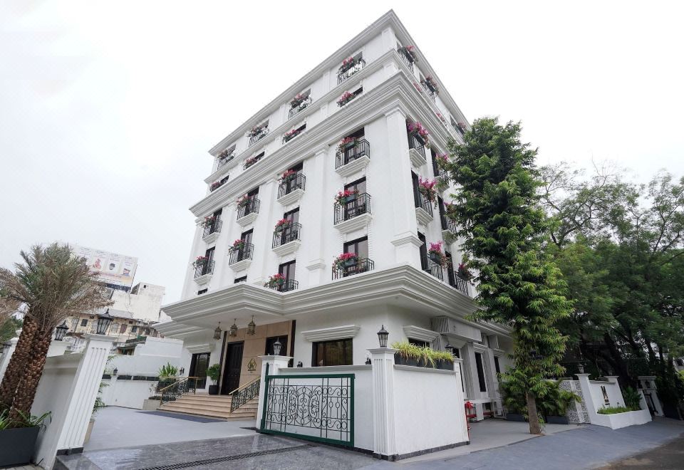 hotel overview picture