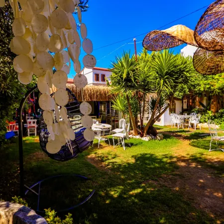 Zeren Alacati Butik Hotel