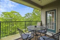 Holiday Ridge Retreat Duo - Holiday Hills Branson - Golf Resort - Outdoor Pools