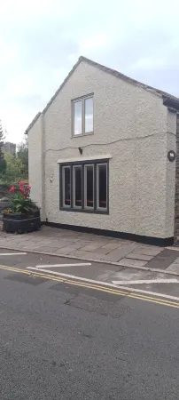 1 Bed Loft - Sleeps 2 - Parking - Wifi