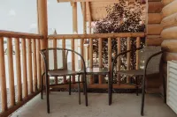 Bryce Canyon Log Cabins Hotels in Tropic