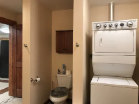 Delta Dome Home Basement Apartment Hotels in Delta Junction
