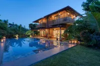 DCanal House - Pools
