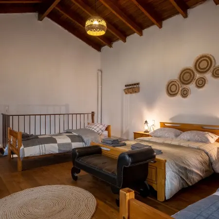 Walnut Tree Villa Ano Archanes-10km from Heraklion