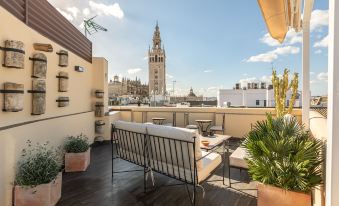 Angeles 6- Giralda Luxury by Valcambre