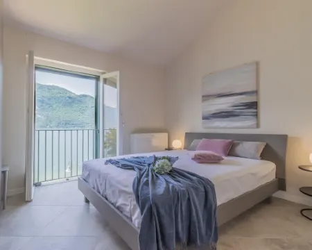 Sunset View Hotels in Lierna