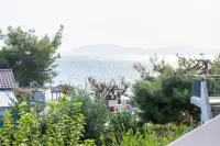 Villa Maria - Mountain View