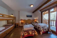 Madame Vacances les Balcons du Viso Hotels in Abries