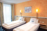 Miratel Hotels near Kneippbecken-Marktredwitz
