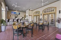 Stunning Resort - Jacuzzi, Pool, Hot Tub, Movie Theater Hotels in Reunion