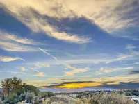 Charming Hideaway with Cozy Amenities - Inviting Mountain Retreat