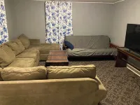 2-bedroom apartment with WiFi in charming Cavendish 6 miles from Okemo Ski Area Hotels in Cavendish