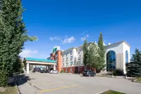 Holiday Inn Express & Suites EDSON by IHG - parkir