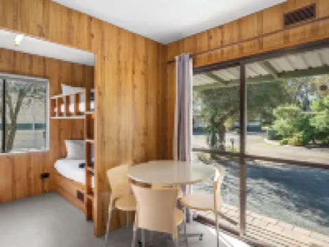 Shepparton Holiday Park Hotels in Shepparton