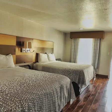 Scottish Inns & Suites Shenandoah Woodlands Mall