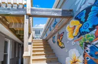Oceanfront Escape Just Steps to Beach & Boardwalk with 4 Beach Badges 2 Car Park