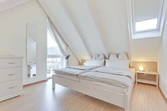 detached holiday home in the second row