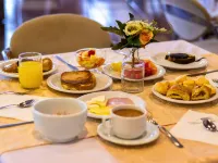 Continental Inn - servizio colazione