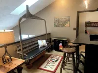 Charming 3 BR/3.5 Bathroom Townhome at Seven Springs Mountain Resort