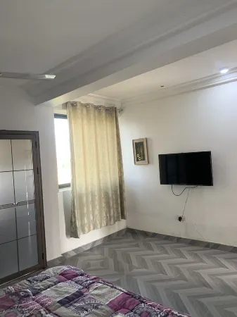 Central Reservations Apartment Отели рядом с достопримечательностью «Tema Cocoa Processing Company (CPC)»