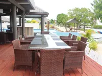 Landers Bay Resort & Spa Fiji - Adults Only Hotels in Vuda