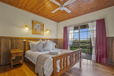 Stayau Sunset Cottage 2Br Farm Retreat Hotels near Healesville Sanctuary