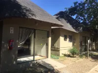 Shakawe Sands Lodge Hôtels à : Mohembo West