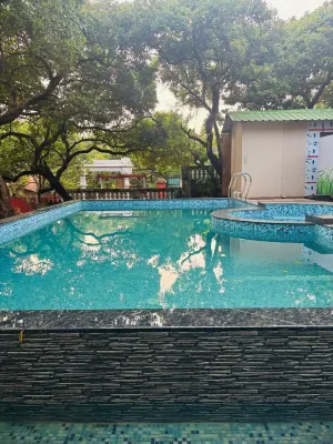 CooCasa Hotels in Haroshi