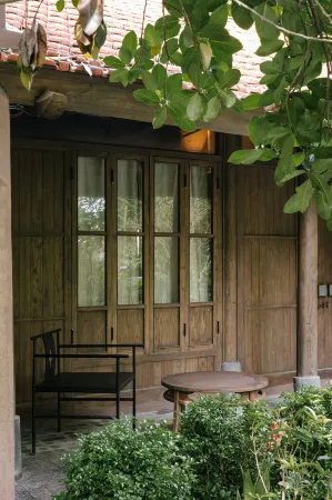 Toki Retreat Vân Long Отели в г. Gia Phuong