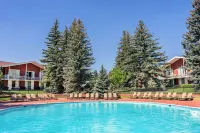 Little America Hotel & Resort Cheyenne - piscina
