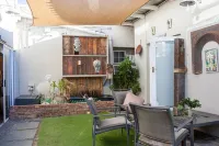 Bedrock Guest Studios Hotels near Wild Wind Family Resort