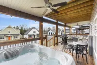 The Rock at Branson Cove 5 BDR on Table Rock!