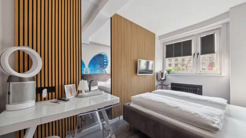 The Room 44