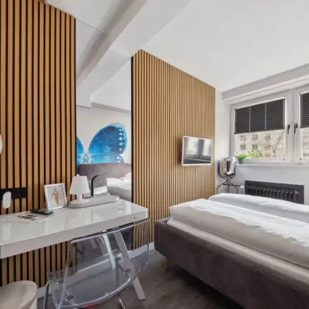 The Room 44