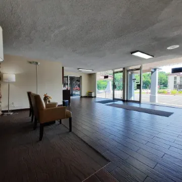 Americas Best Value Inn Moline