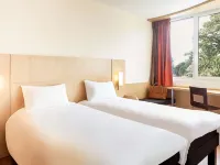 Ibis Cavaillon Luberon Hotels in Plan-d'Orgon