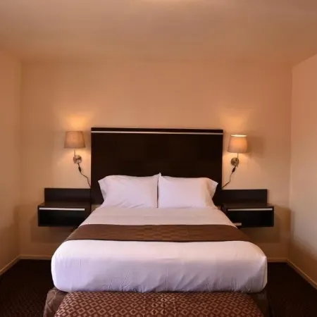 Baycities Motel
