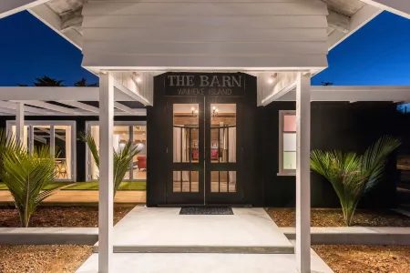 Woodside Bay Chalets