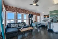 Venice Breeze Suites Hotels in Venice