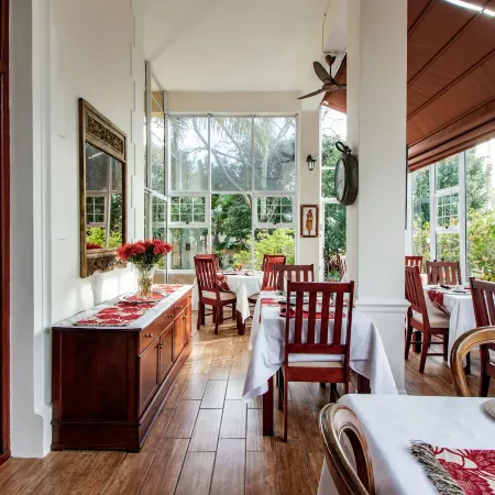 Carmichael House Boutique Hotel Отели рядом с достопримечательностью «Родос Мемориал»