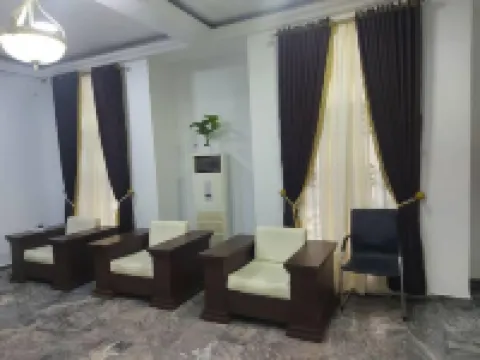 우메랄티 호텔 앤드 아파트먼트