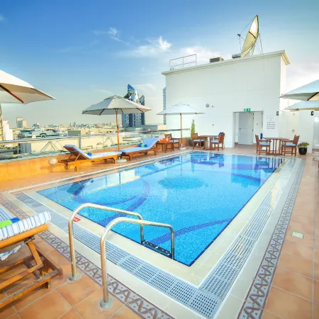 Raviz Center Point Hotel