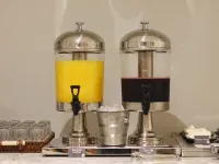 伊拉塞馬花園酒店 - 早餐