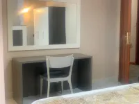 AK Gardens Hotel Hotels in Ibanda