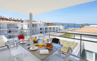 Résidence Néméa le Cap Azur Hotels in Saint-Mandrier-sur-Mer