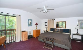 River Time Cabin -Time Floats Away!