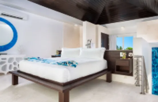 SulMare at Taylor Bay Luxury Villas